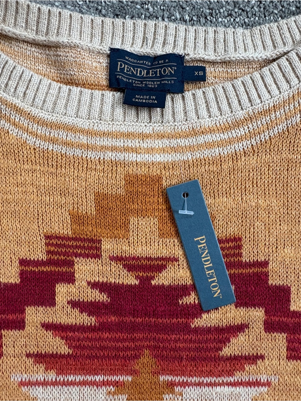 NWT Pendleton Southwest Aztec Short Sleeve Knit Sweater XS - Picture 6 of 10